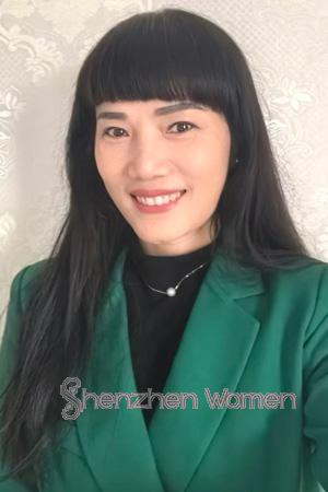 226203 - Xiaolan Age: 56 - China